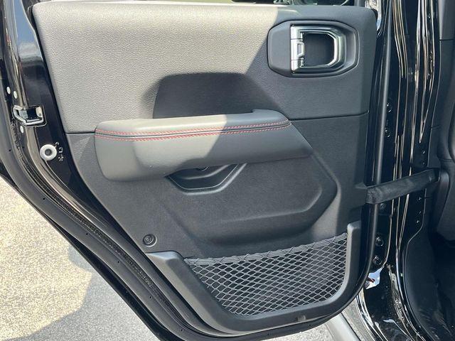 Photo of 2025 Black Clearcoat Jeep Gladiator