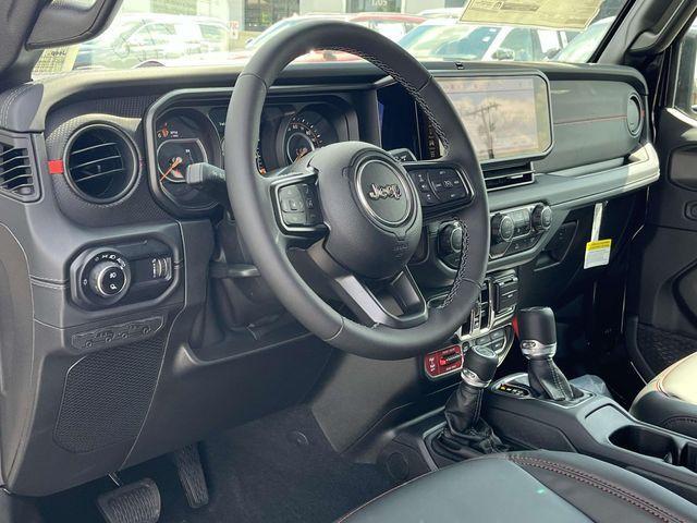 Photo of 2025 Black Clearcoat Jeep Gladiator
