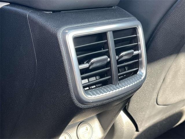 Photo of 2022 Ebony Black Kia K5