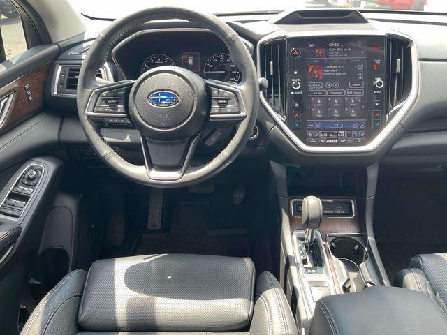 Photo of 2024 Ice Silver Metallic Subaru Ascent