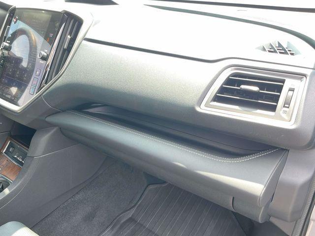 Photo of 2024 Ice Silver Metallic Subaru Ascent