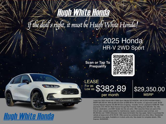 Photo of 2025 Platinum White Pearl Honda HR-V