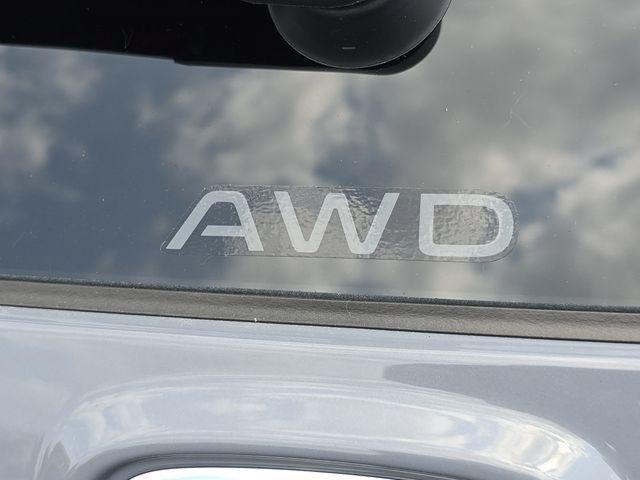 Photo of 2026 Urban Gray Pearl Honda CR-V Hybrid