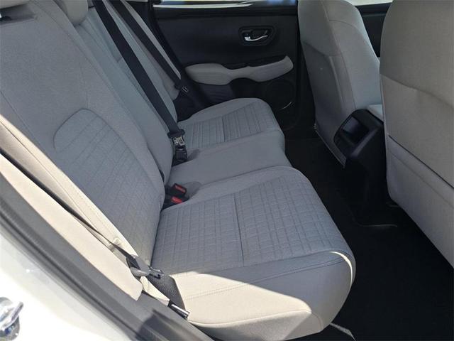 Photo of 2025 Platinum White Pearl Honda HR-V