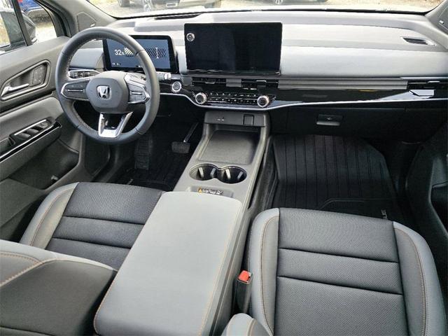 Photo of 2024 Mercury Silver Metallic Honda Prologue