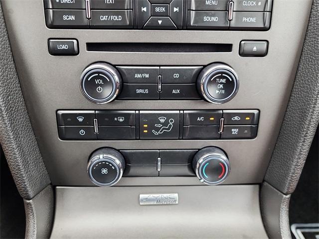 Photo of 2011 Black Ford Mustang