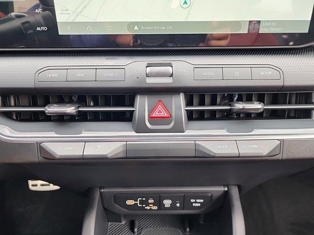 Photo of 2025 Gray Kia K4