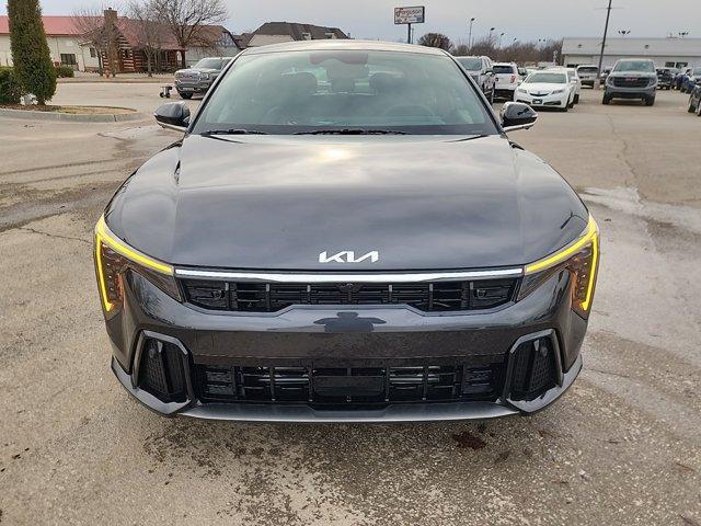 Photo of 2025 Gray Kia K4