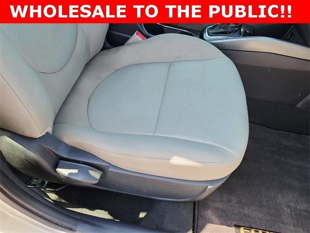 Photo of 2013 Bright Silver Metallic Kia Forte