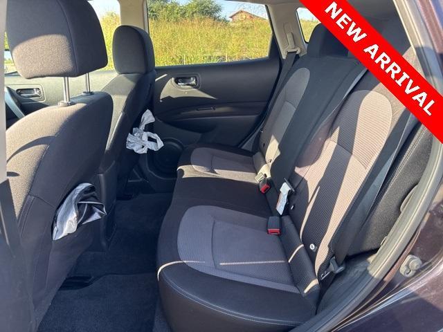 Photo of 2012 Black Amethyst Nissan Rogue