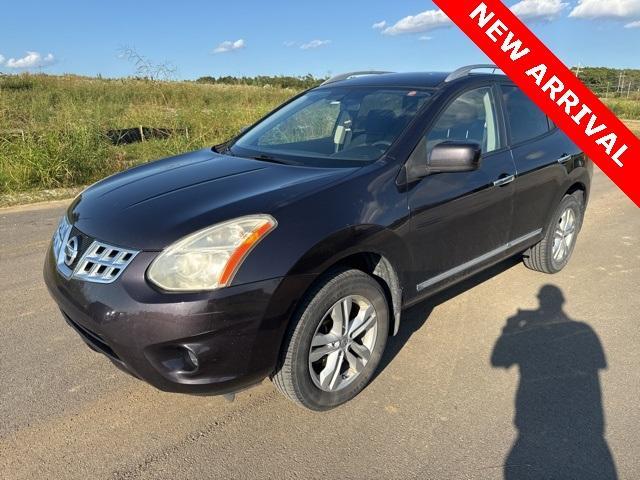 Photo of 2012 Black Amethyst Nissan Rogue