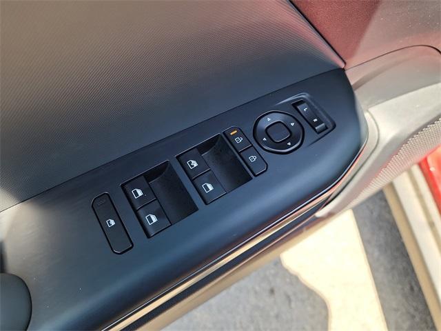 Photo of 2025 Currant Red Kia K4