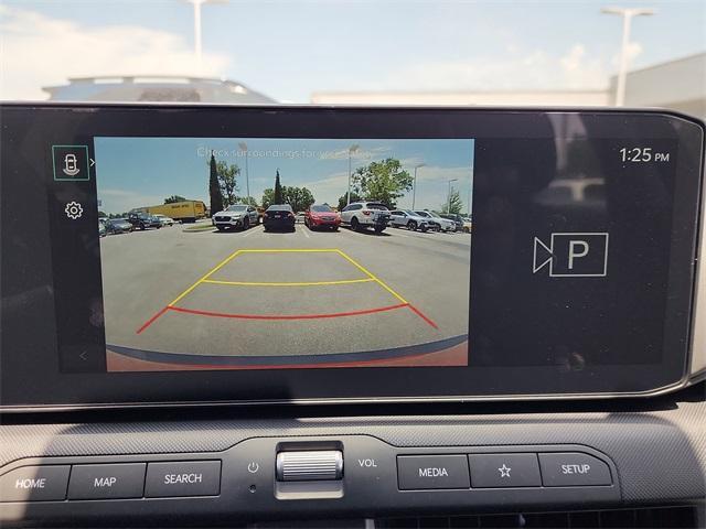 Photo of 2025 Currant Red Kia K4