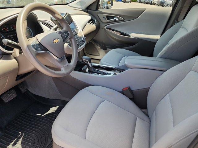 Photo of 2022 Summit White Chevrolet Malibu