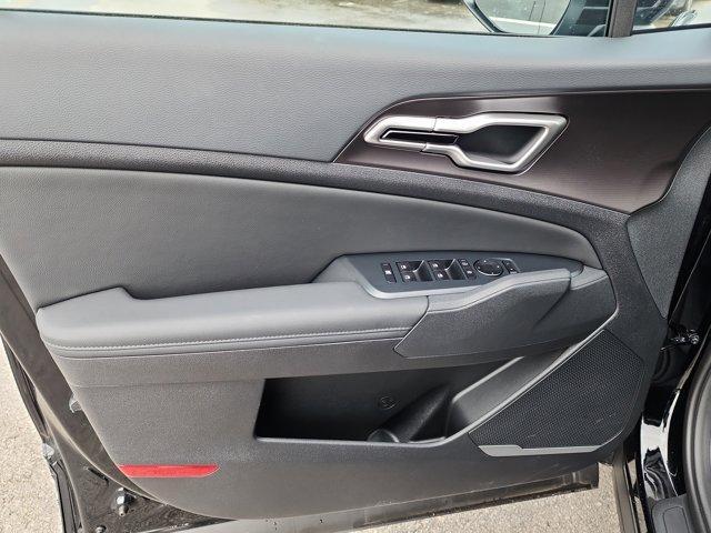 Photo of 2026 Ebony Black Kia Sportage