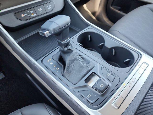 Photo of 2026 Snow White Pearl Kia Carnival