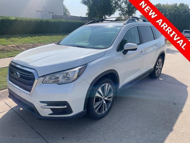 Photo of 2020 Crystal White Pearl Subaru Ascent