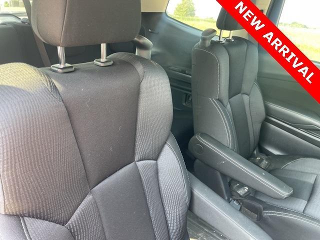 Photo of 2020 Crystal White Pearl Subaru Ascent