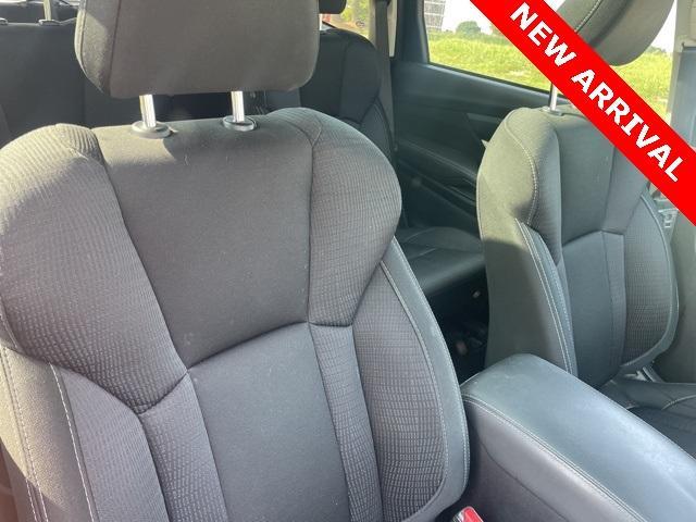 Photo of 2020 Crystal White Pearl Subaru Ascent