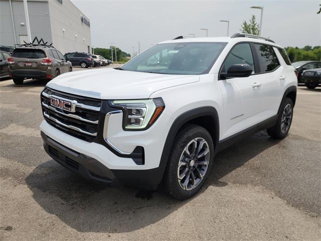 Photo of 2026 Summit White GMC Terrain