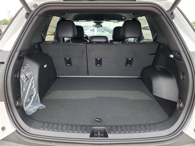 Photo of 2026 Summit White GMC Terrain