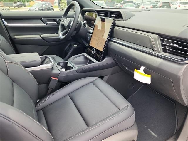 Photo of 2026 Summit White GMC Terrain