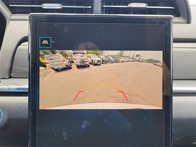 Photo of 2026 Summit White GMC Terrain