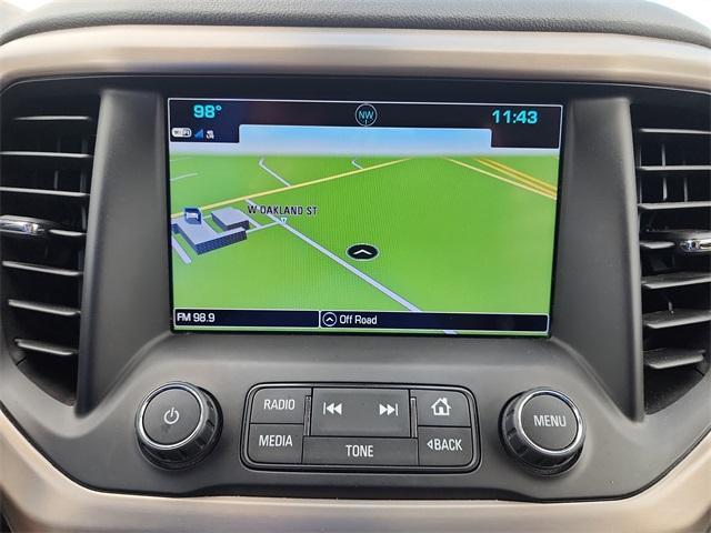 Photo of 2019 White Frost Tri-Coat GMC Acadia