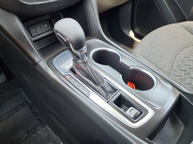 Photo of 2022 Silver Ice Metallic Chevrolet Equinox