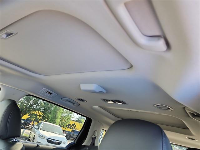 Photo of 2026 Flare Red Kia Carnival