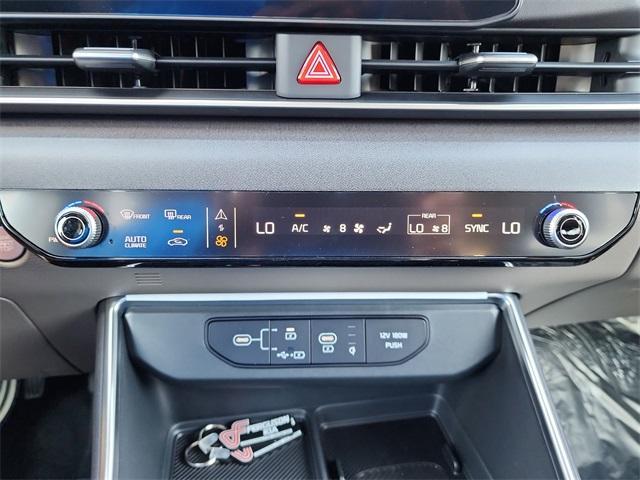 Photo of 2026 Flare Red Kia Carnival