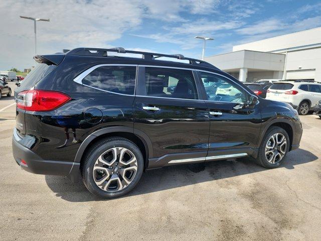 Photo of 2025 Crystal Black Silica Subaru Ascent