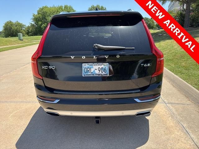 Photo of 2017 Onyx Black Metallic Volvo XC90