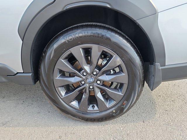 Photo of 2025 Ice Silver Metallic Subaru Outback