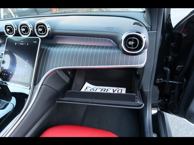 Photo of 2024 Black Mercedes-Benz GLC 300