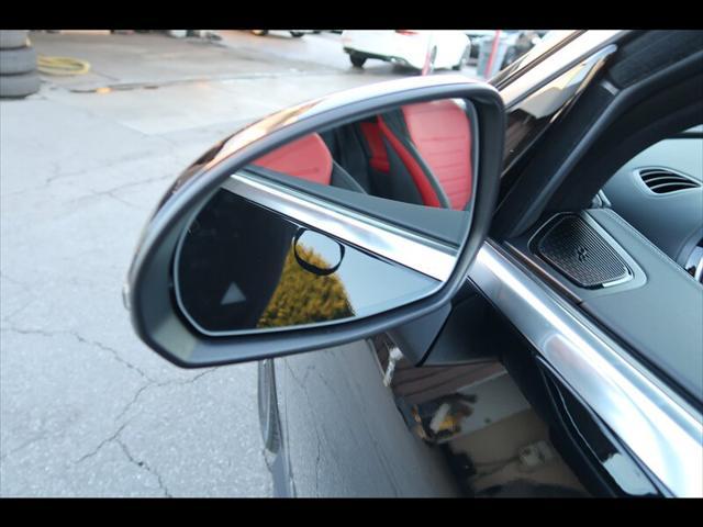 Photo of 2024 Black Mercedes-Benz GLC 300