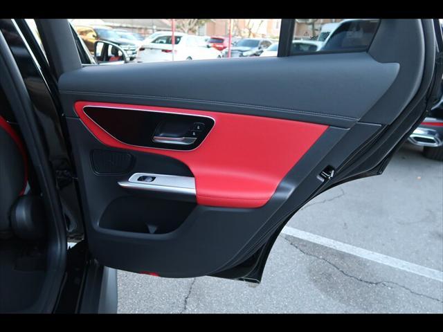 Photo of 2024 Black Mercedes-Benz GLC 300
