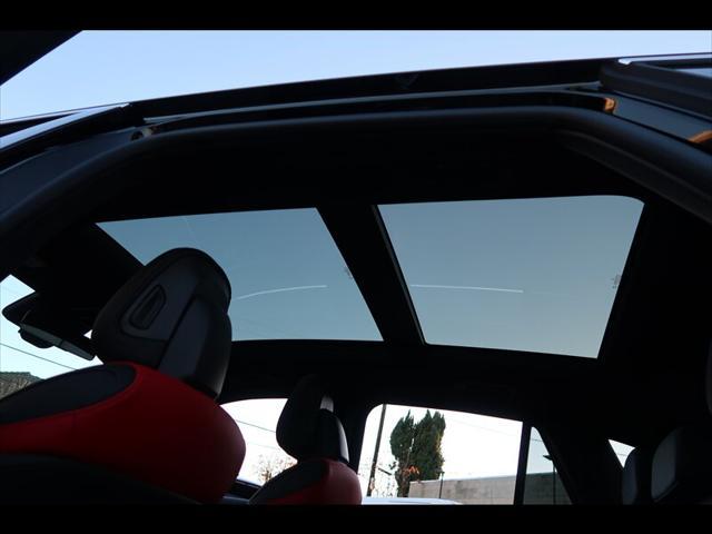 Photo of 2024 Black Mercedes-Benz GLC 300