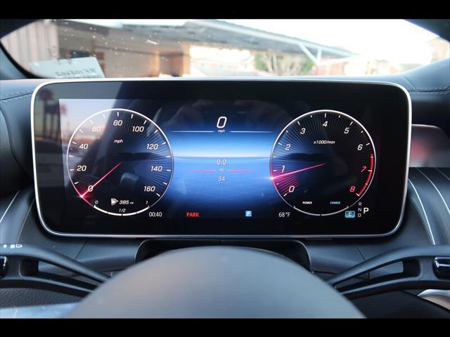 Photo of 2024 Black Mercedes-Benz GLC 300