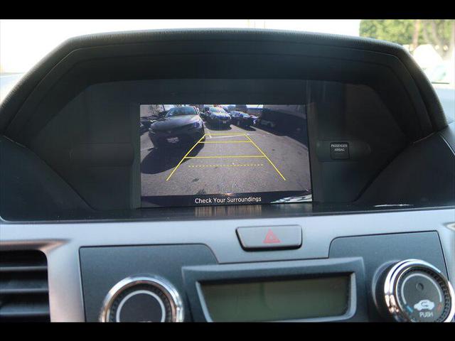 Photo of 2014 Crystal Black Pearl Honda Odyssey