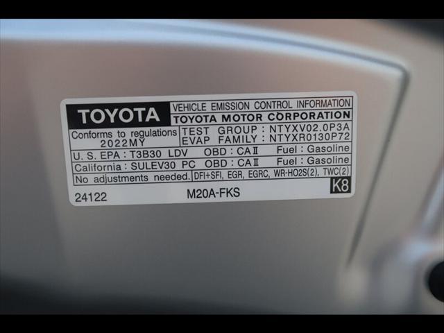 Photo of 2022 Classic Silver Metallic Toyota Corolla