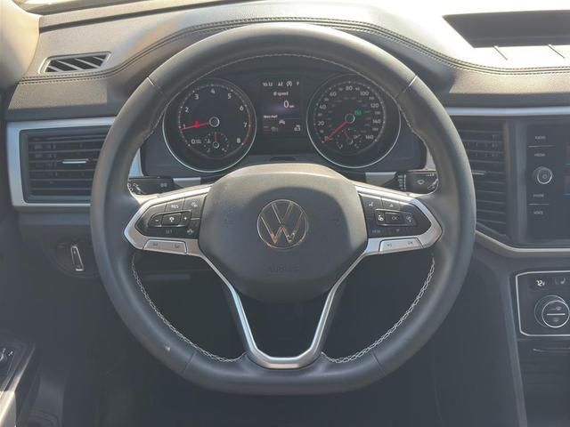 Photo of 2021 Pure White Volkswagen Atlas