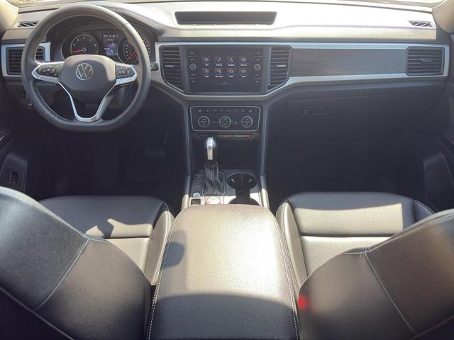 Photo of 2021 Pure White Volkswagen Atlas