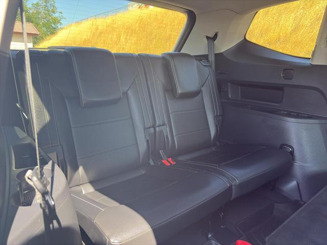 Photo of 2021 Pure White Volkswagen Atlas