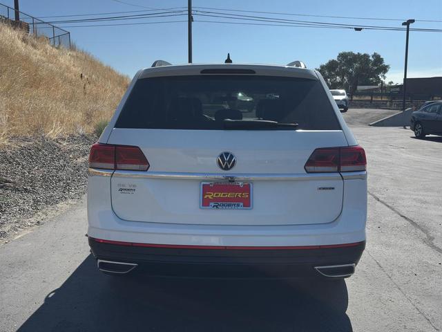 Photo of 2021 Pure White Volkswagen Atlas