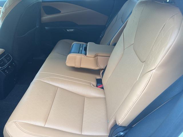 Photo of 2024 Eminent White Pearl Lexus RX 350