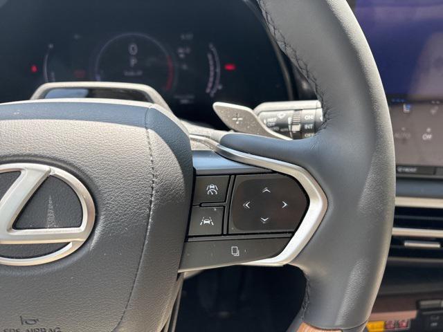 Photo of 2024 Iridium Lexus RX 350