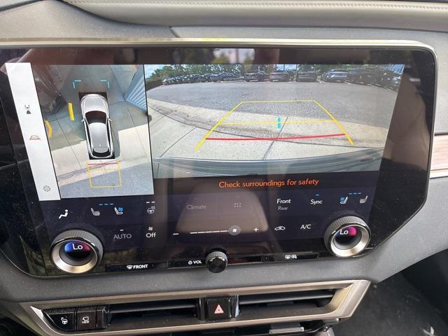 Photo of 2024 Iridium Lexus RX 350