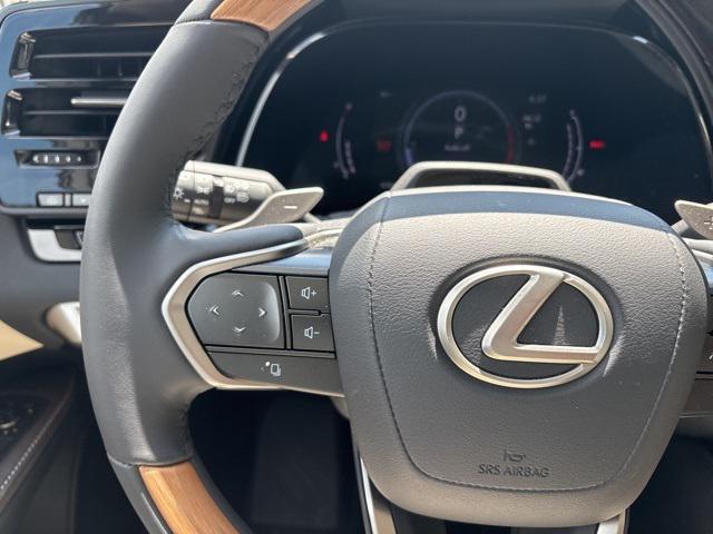 Photo of 2024 Iridium Lexus RX 350
