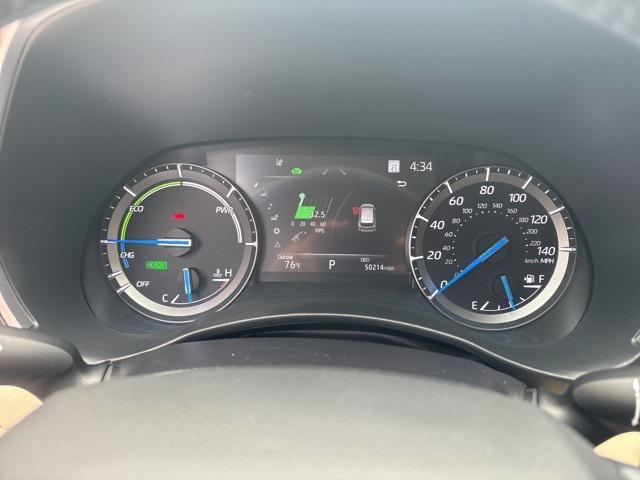 Photo of 2021 Moon Dust Toyota Highlander Hybrid